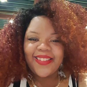 Meet your Posher, April